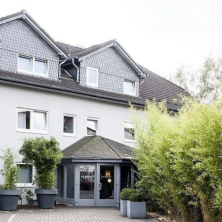 Airport Hotel By The New Yorker Koln Bagian luar foto