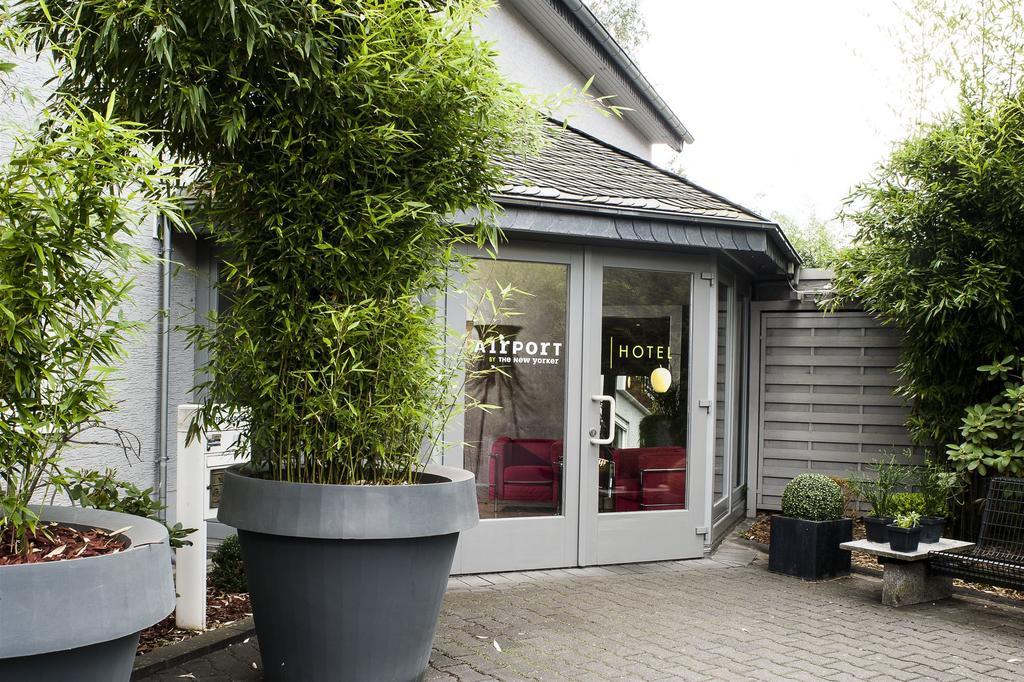 Airport Hotel By The New Yorker Koln Bagian luar foto